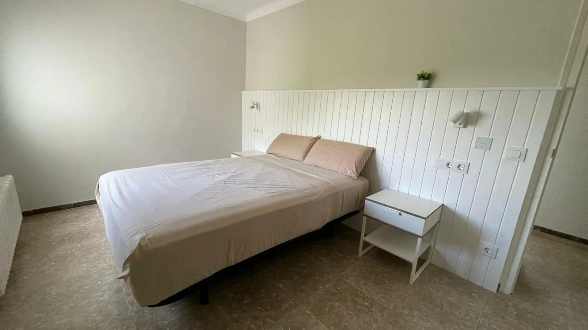Holiday home Casa De Vacaciones: A/A, Wifi, Barbacoa, Gran Jardin, Parking, Deporte - Sant Pere Pescador - Es-89-140