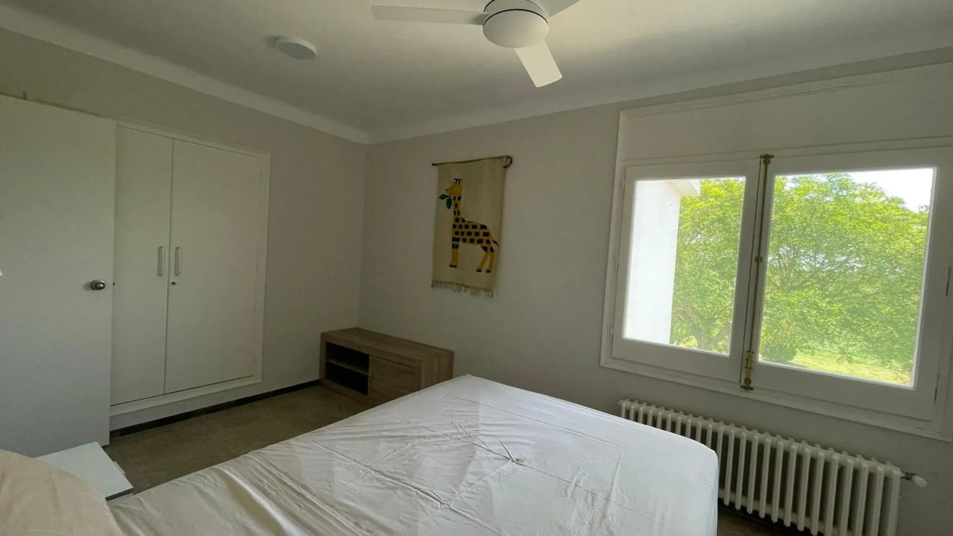 Casa De Vacaciones: A/A, Wifi, Barbacoa, Gran Jardin, Parking, Deporte - Sant Pere Pescador - Es-89-140 Prázdninový dům