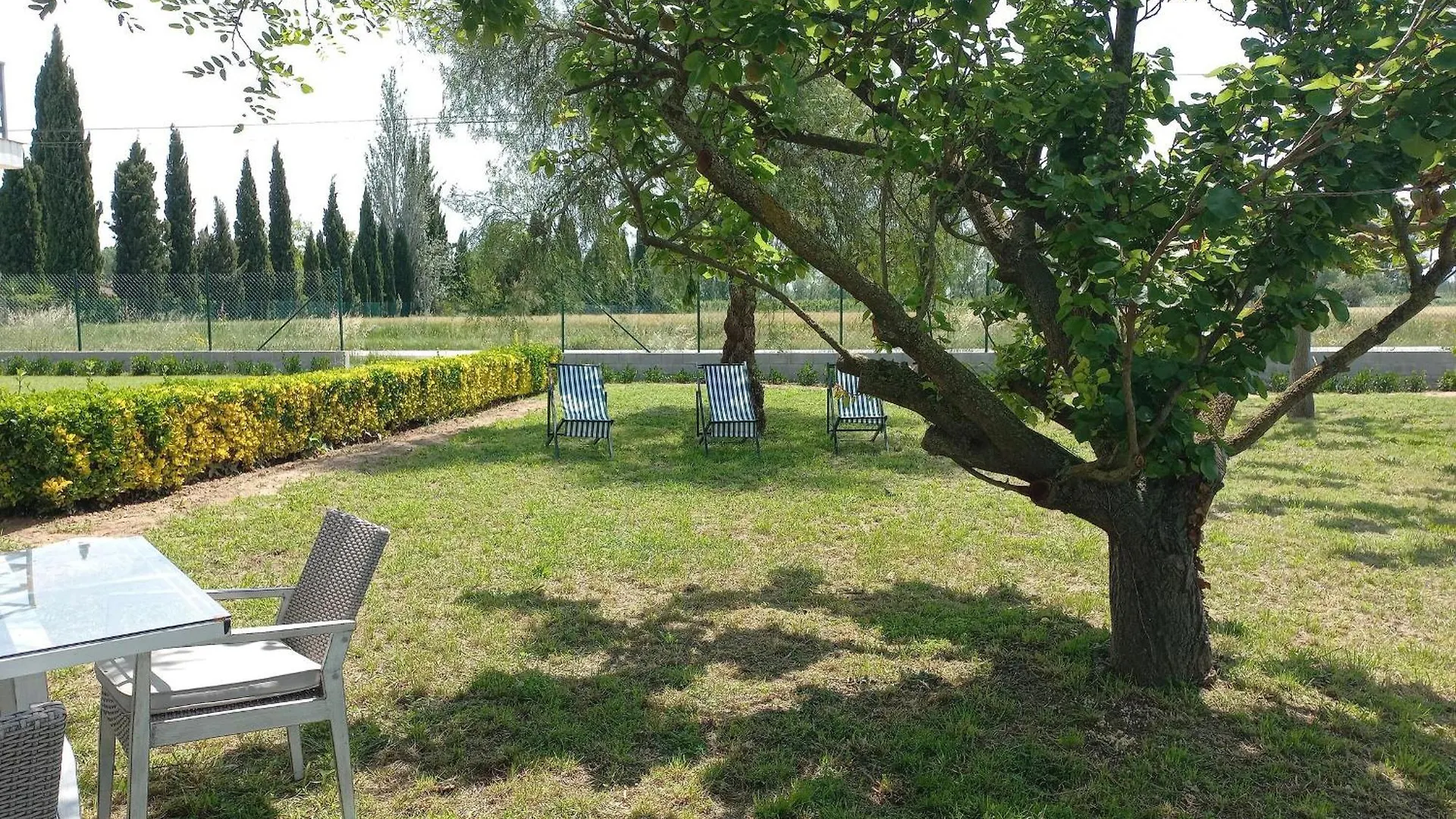 Prázdninový dům Casa De Vacaciones: A/A, Wifi, Barbacoa, Gran Jardin, Parking, Deporte - Sant Pere Pescador - Es-89-140 Španělsko